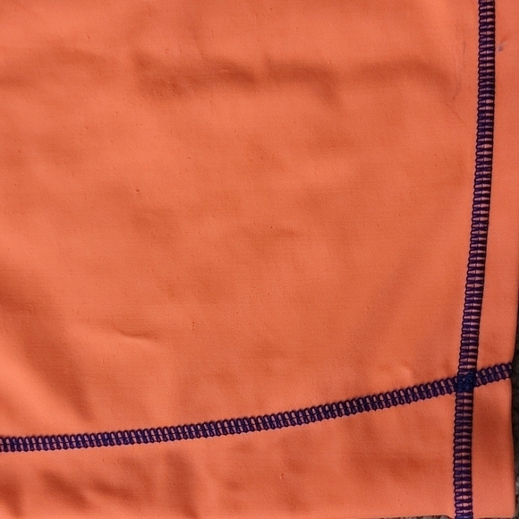 Rashguard, 3T - Picture 4 of 4